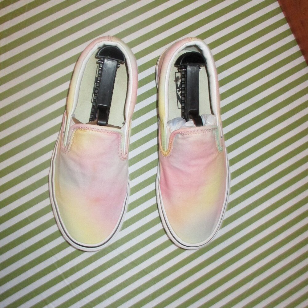 Vans Off the Wall Slip-on Sneakers - Picture 6 of 14